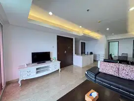 Sewa apartemen royale springhill 3 kamar 196 meter furnish golf view