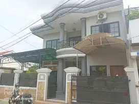 rumah baru di galaxy 2,5 lantai