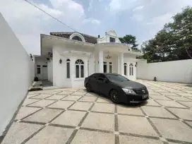 DIjual Rumah Villa Siap Huni gaya Modern di Ciampea Bogor