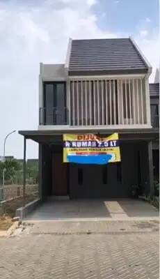 Dijual Rumah Mewah Harga Nego Di Kawasan Grand Wisata Bekasi.