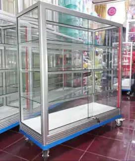 Etalase 1Mx1M Pake Roda & Kunci Buat Toko dll