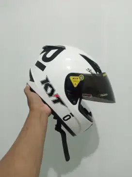 Helm KYT r10 white solid (Fullface)