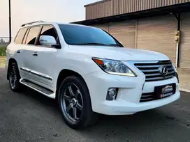 ( TDP 0 rupiah ) Lexus LX570 LX 570 2012