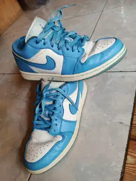 Jual sepatu Nike air Jordan low unc blu ao9944-441 original size 42