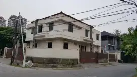 KOST PULOR EKSKLUSIF Kebayoran Baru, JakSel.
HP/WA:0817804308