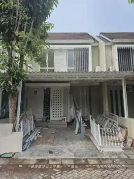 Rumah Baru Gress Greenlake Citraland Furnish, MINIMALIS, SIAP HUNI