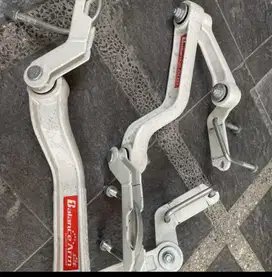 Stabilizer bawah innova reborn