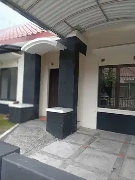 Sewa Rumah 1Lantai, SiapHuni Harga Murah, One Gate Sistem, Lokasi Aman