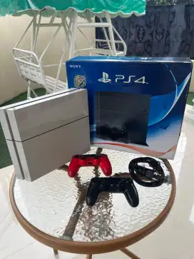 Dijual PS 4 Fat Playstation 4 jarang pakai 500gb