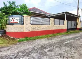 rumah bagus bersih furnish siap huni dekat kota boyolali