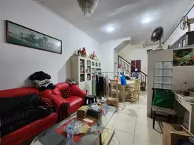 Dijual Cepat Rumah cocok untuk kost di Tanjung Duren