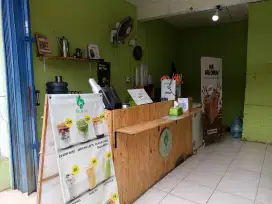 Over usaha/Jual usaha beserta isinya