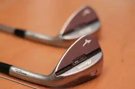 Stick Golf Mizuno MP-T4 - Pilihan Tepat untuk Permainan yang Presisi!