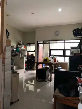 Rumah MInimalis Siap Huni di Dalam Komplek Leuwi Panjang