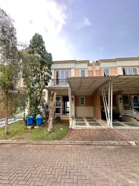 Di jual rumah
Cluster Alegria BSD City