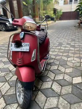 Vespa Sprint S i-GET 150