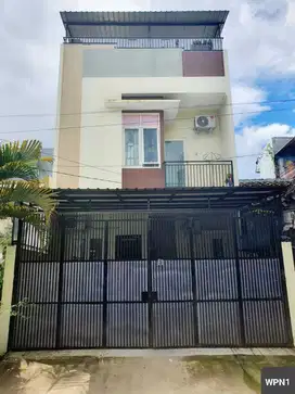 Rumah 2,5 Lantai Baru Renov Tanjung Bunga Dekat Trans Mall