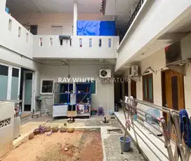 Dijual Rumah Kost Aktif di Area Kuningan dan Sudirman di Jl. Bappenas