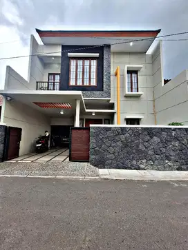 Di Jual Rumah Baru Modern Minimalis Furnish di Rawamangun