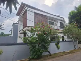 Rumah brandnew Graha Bintaro Jaya posisi hook dekat tol Parigi