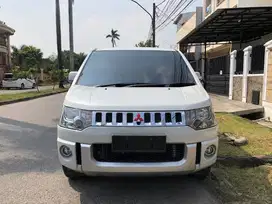 Mitsubishi Delica 2016