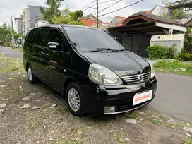 DP 10JT Nissan Serena HighwayStar 2010