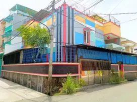 Rumah Hoek Nyaman Kavling Polri, Jelambar, Jakarta Barat