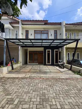 Rumah Secondary dalam cluster dekat LRT Jatibening baru Pondok gede
