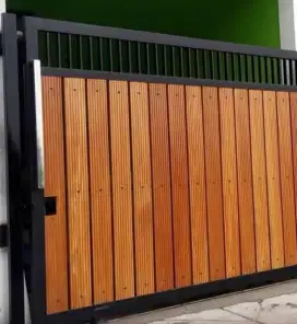 Pagar woodplang minimalis