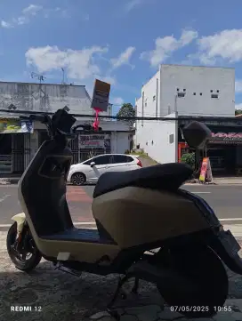 SEPEDA LISTRIK U-WINFLY M70