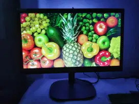 LED monitor komputer normal bagus
