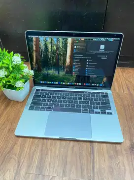 Macbook Pro 13-inch Ci5 | Ram 16GB | 512GB 2020