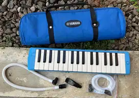 Pianika Yamaha P-32D