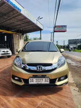 Honda Mobilio 1.5 E Prestige Automatic tahun 2014, wrn Gold istimewa