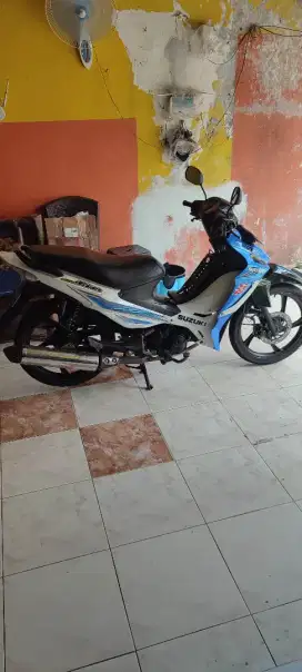 Dijual SUZUKI TITAN CW 2011 PLAT AB KONDISI BAGUS  dan TERAWAT