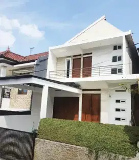 JUAL RUMAH SUNRISE HILL UJUNGBERUNG ARCAMANIK