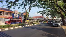 Rumah + Ruko di Jl Raya Ngaliyan Dpn Lapas Kedungpane Semarang Barat
