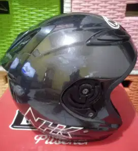 Helm NHK R6 Bahan