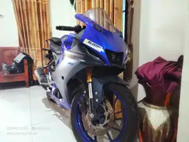 Jual R15 v4 tahun 2022