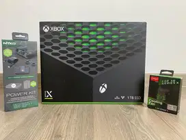 Xbox Series X - like new