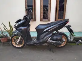 Vario led 150 keyless 2019 mesin cakep body bagus