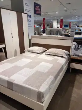 Segampang itu cicilan Bedroom Set bebas 1 kali angsuran
