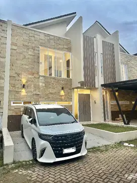 Jual cepet rumah mewah 2 lantai (Cash/KPR)