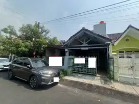 Rumah 4 KT Siap Renov 15 Menit ke Stasiun Bekasi Hadap Utara J-26573