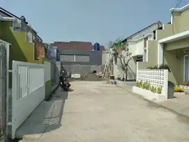 Dijual rumah siap huni Dp 0% lokasi 10 menit ke stasiun depok