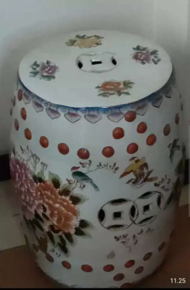 Kramik duduk China besar