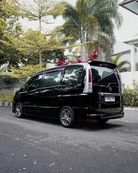 Nissan Serena 2014 Bensin