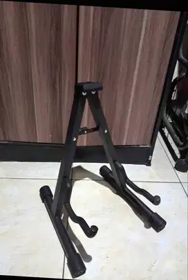 Stand gitar murah