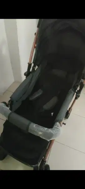 Stroller bayi/kereta bayi