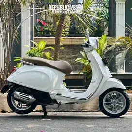 Piaggio Vespa Primavera 150 IGET ABS LED Th 2021 WARNA WHITE PERFECT C